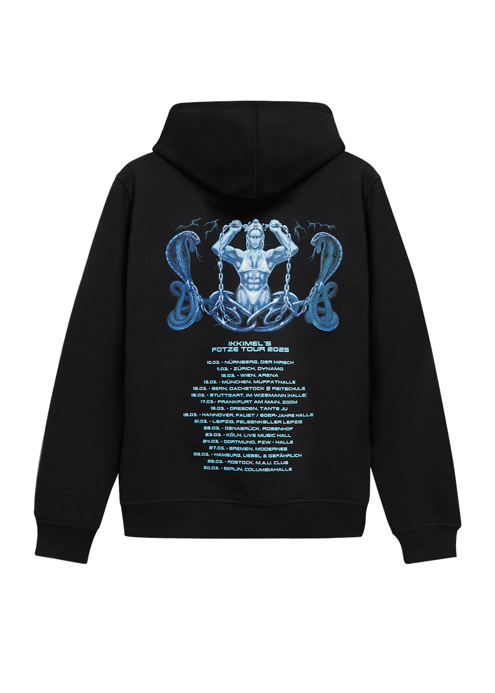 Schwarzer Hoodie großem Rückendruck: eine futuristische, blaue, muskulöse Figur mit Ketten, umgeben von Schlangenmotiven. Darunter Tourdaten mit dem Schriftzug ‚Ikkimel’s Fotze Tour 2025‘ in blauer Schrift.